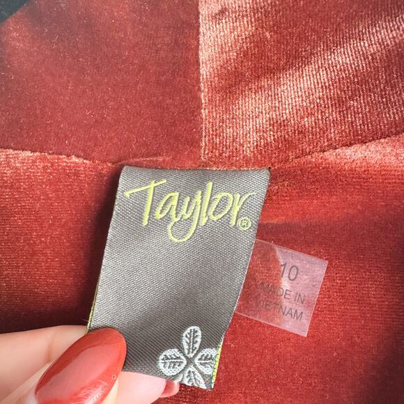 Taylor Rust Red Orange Velvet Long Sleeve Trapeze Mini Dress - Size 10 - Picture 4 of 10